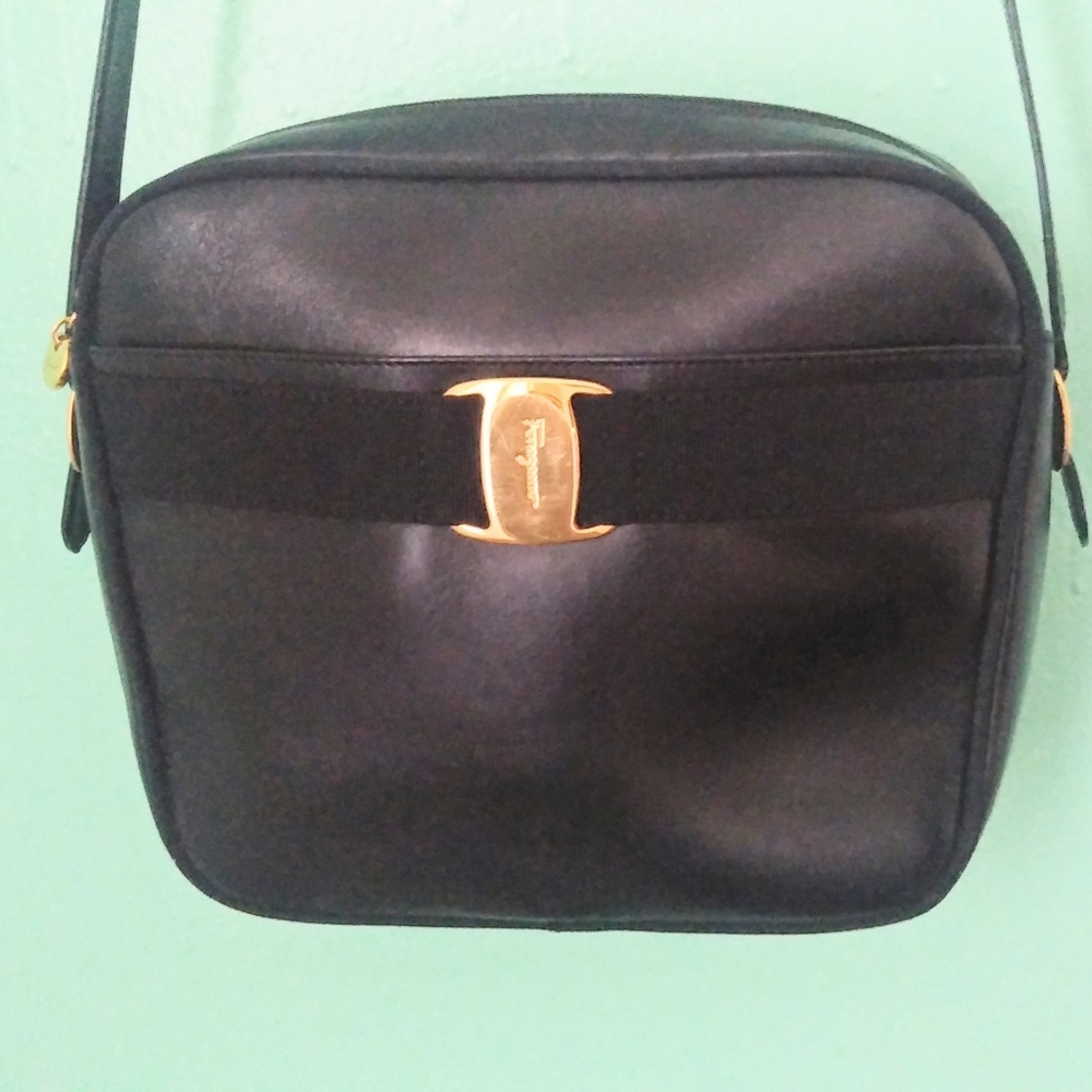 Ferragamo Vintage Black Leather Vara bag